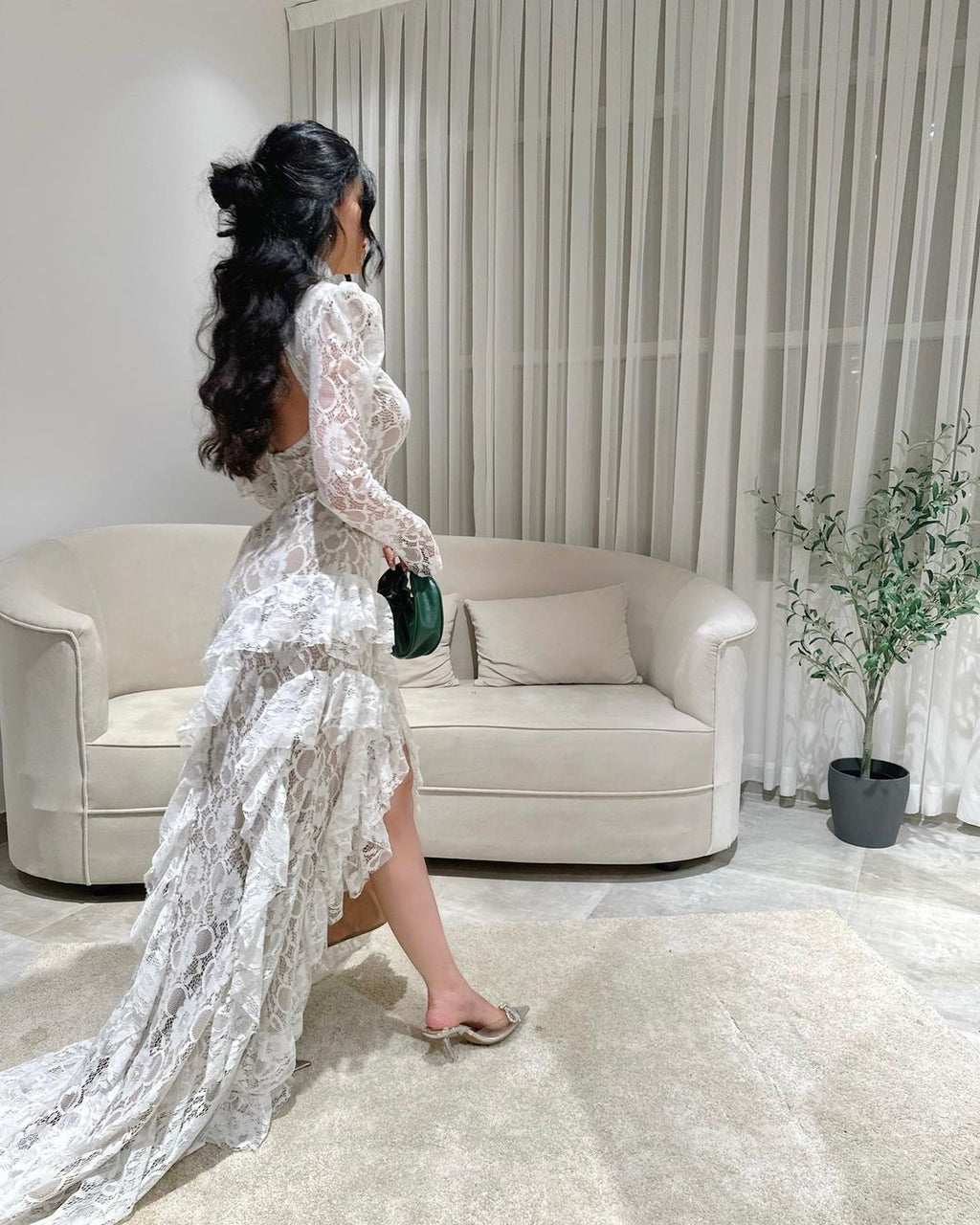 White Elegant Lace Backless Slim Fit Fishtail Skirt With Short Front And Long Back, Floor Length Dress-VK240921BLS